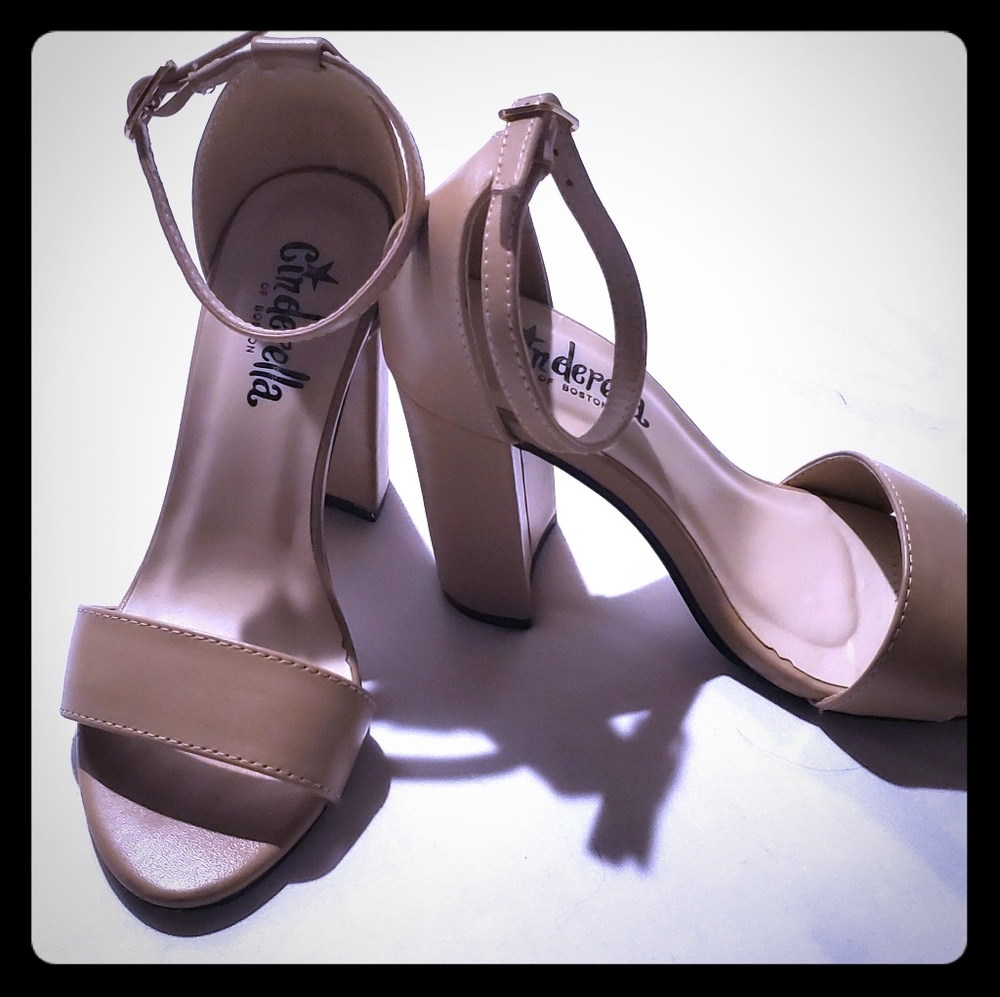 Cinderella Of Boston size 2.5M, Nude, Sorento